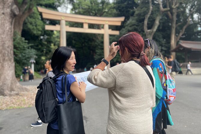 Tokyo: Harajuku Meiji Shrine to Shibuya Crossing Guided Tour - Takeshita Street: fast access to Harajuku style