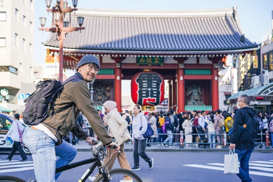 Tokyo: Hidden Gems Guided Bike Tour with Lunch - Ryogoku lunch, sumo history, and a calmer kind of Tokyo