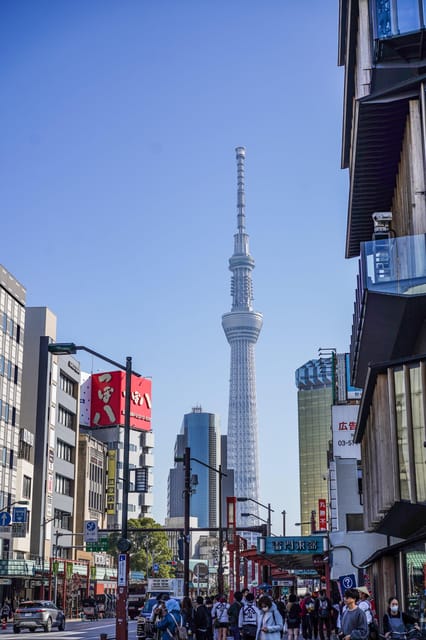 Tokyo: Hidden Gems Guided Bike Tour with Lunch - Who should book, and who should skip it