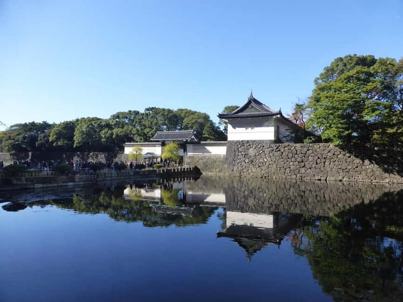 Tokyo: Imperial Palace East Gardens Walking Tour - What Artifacts and Architecture Add (Even When Ruins Feel Limited)