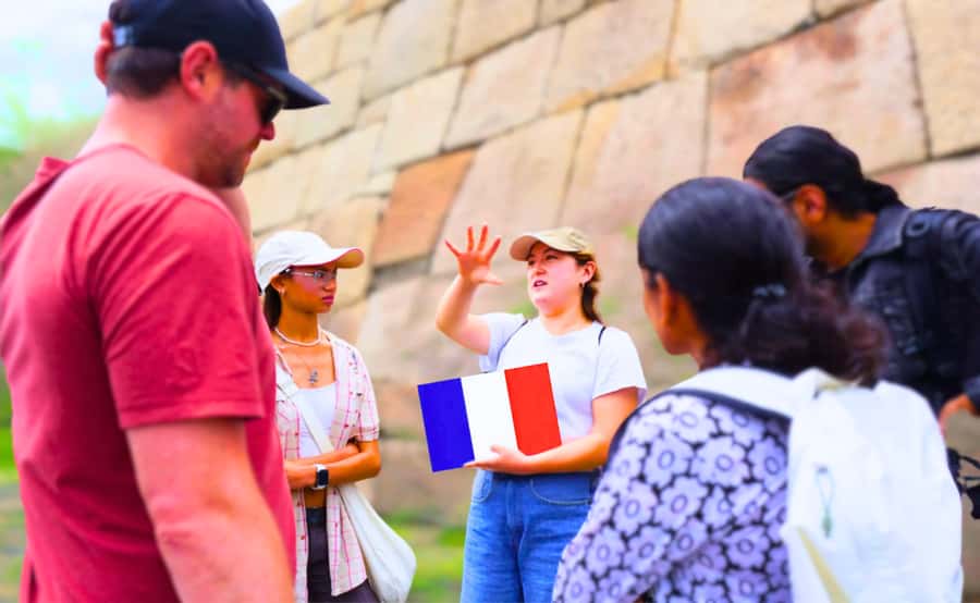 Tokyo: Imperial Palace, the history of Japan (ENGLISH GUIDE) - Through Otemon: the palace grounds start making sense
