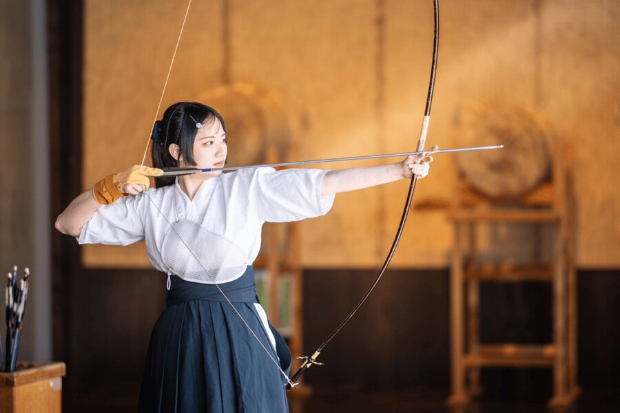Tokyo: Japanese Archery (Kyudo) Experience - Your Kyudo Uniform Fit and Bow Matching