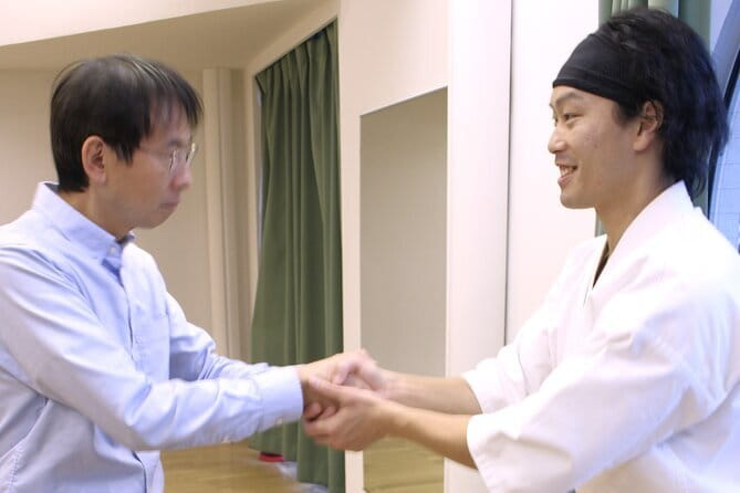 Tokyo: Karate Experience with Former All-Japan Champion - Meet Ryo, the Kyokushin Competitor Who Teaches Like a Coach