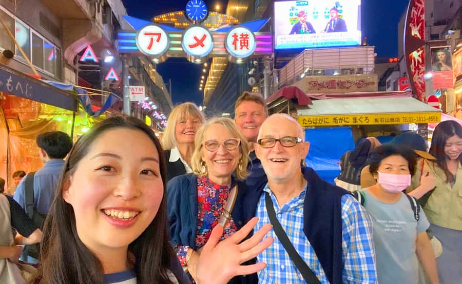 Tokyo: Locals´ Secret Food Tour // Eat like a Japanese - Where you meet inside JR Ueno Station