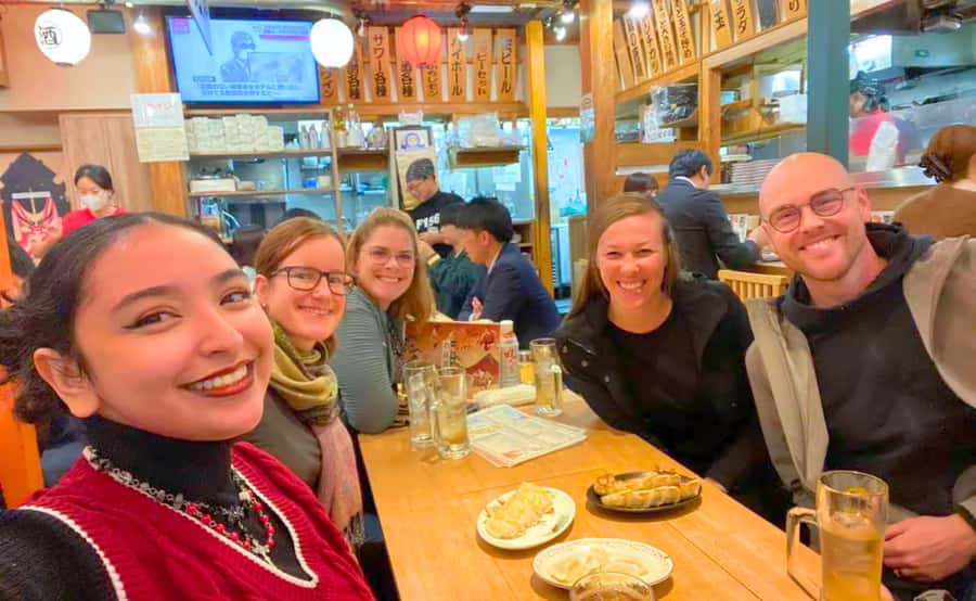 Tokyo: Locals´ Secret Food Tour // Eat like a Japanese - Stop 3: Izakaya and yakitori, order-and-chat Japanese pub style
