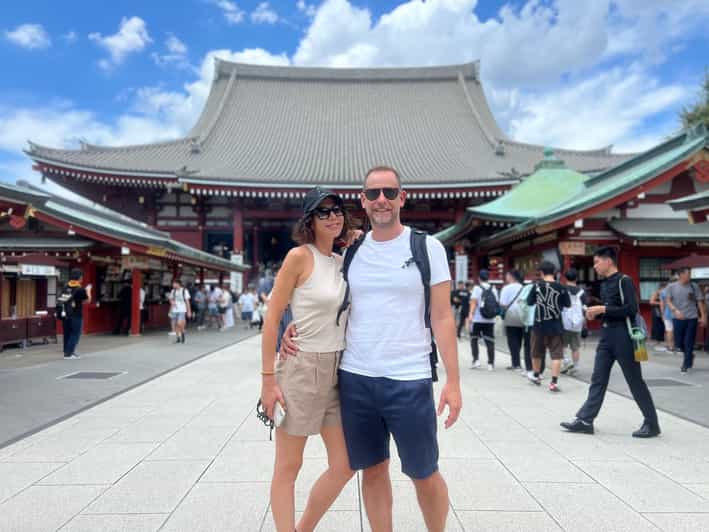 Tokyo: Meiji Jingu Shrine and Shinto Culture Walking Tour - Meiji Jingu Gyoen and Imperial Garden Calm in 30 Minutes