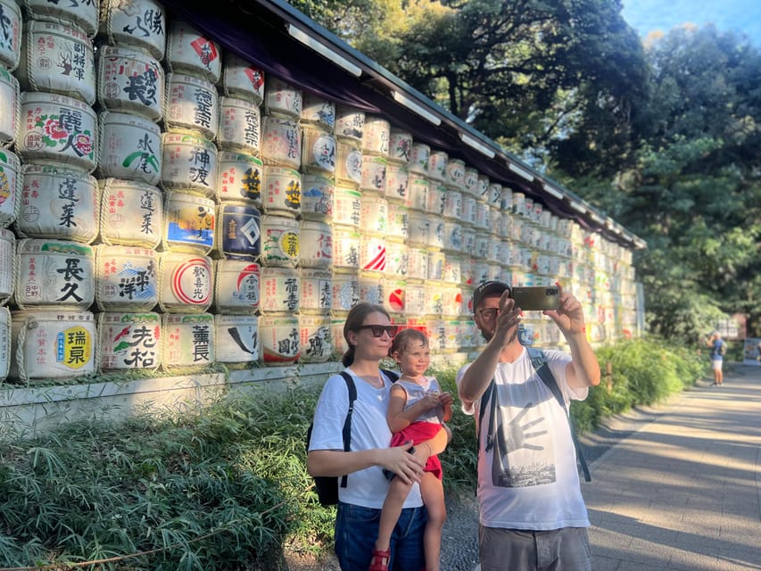 Tokyo: Meiji Jingu Shrine and Shinto Culture Walking Tour - Small Groups, English Guides, and Photo Help That Saves Time