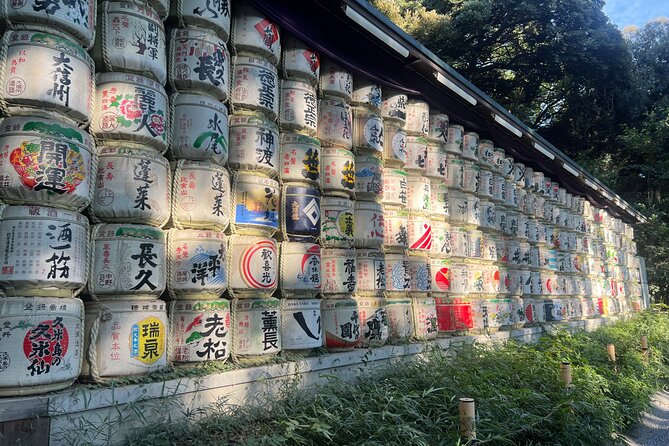 Tokyo: Meiji Shrine and Shinto Culture Walking Tour - Why Meiji Jingu feels like Tokyo’s quiet reset