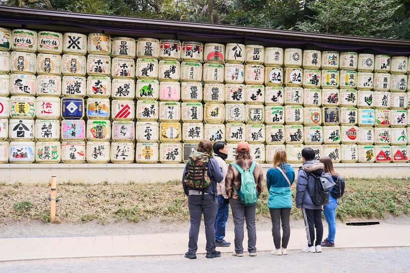 Tokyo: Meiji Shrine Walking Tour — Shinto & Imperial System - Passing the torii: Shinto etiquette you can use immediately