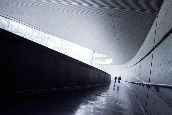 Tokyo Metropolis - Meeting at Shinbashi, then learning to shoot Shiodome’s glass towers