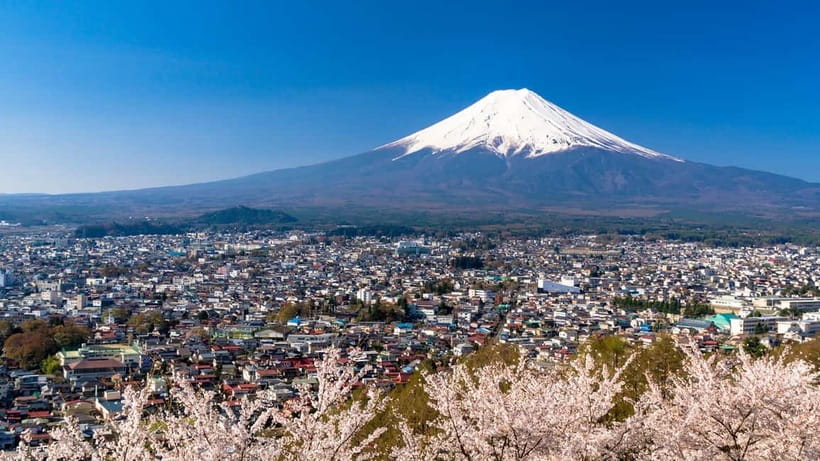 Tokyo: Mount Fuji 5th Station & Onsen Day Trip - Oshino Hakkai ponds: traditional village time that feels unhurried