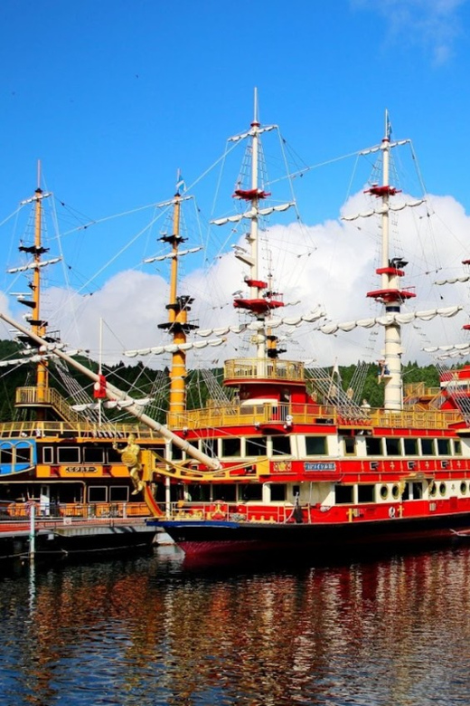 Tokyo: Mt. Fuji 5th St, Gotemba & Hakone by Luxury Bus - The pirate ship on Lake Ashi at Tōgendai Port