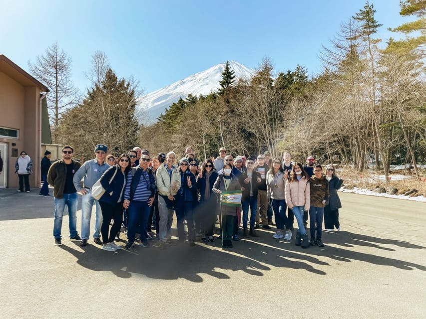 Tokyo Mt Fuji 5th St & Hakone Cruise Bus Tour w/Bullet Train - Lunch with a view: timing and your food options