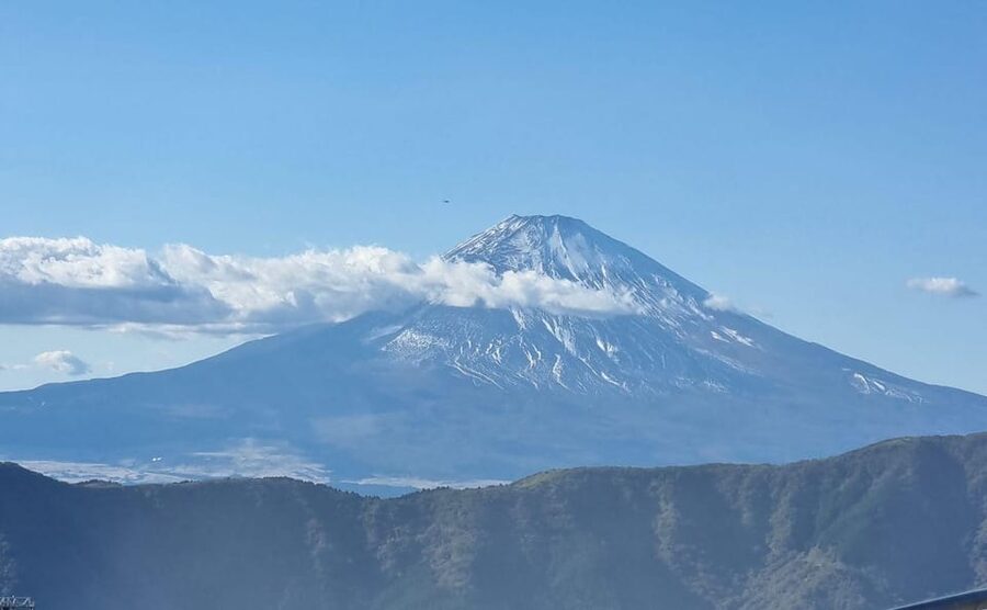 Tokyo: Mt. Fuji and Hakone Tour with Cable Car and Cruise - Owakudani on the Hakone Ropeway: volcanic steam and the black eggs payoff