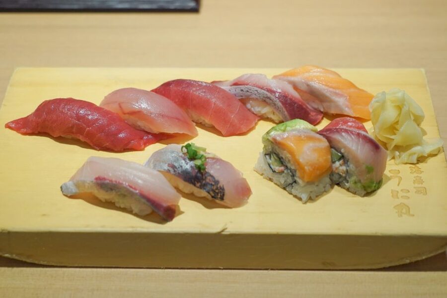 Tokyo: Night Foodie Tour in Shinjuku - Drinks, Smoking Rules, and Other Night-Smart Tips