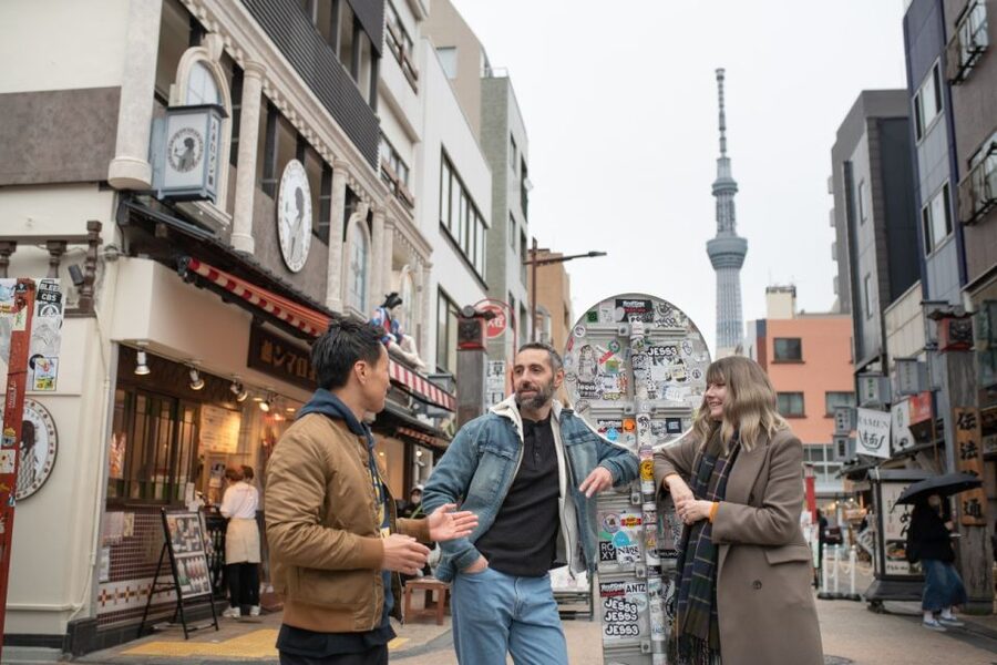 Tokyo: Private Custom Insider Tour with a Local Host - Harajuku backstreets for fashion energy, not just the famous intersection