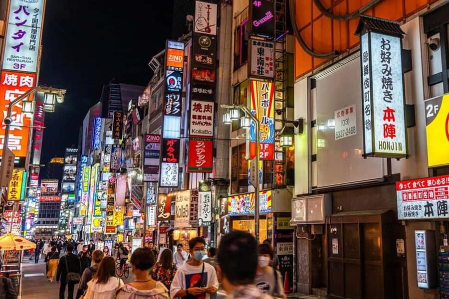 Tokyo: Private Walking Tour with a Local Guide - Picking the right route length for your schedule