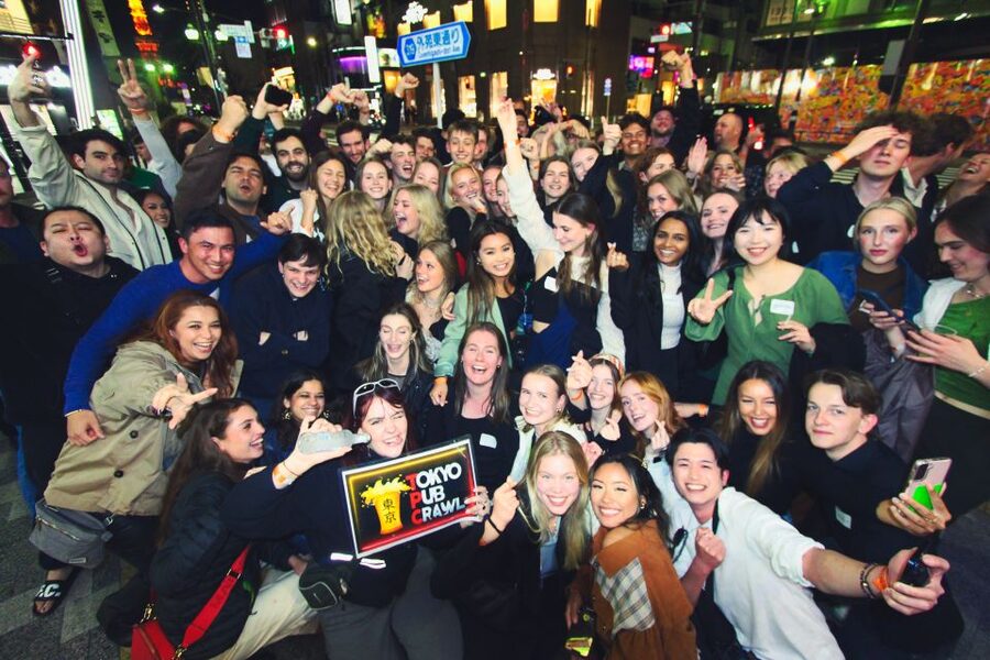 Tokyo: Pub Crawl and Bar Tour - Hosts, games, and what makes the group feel like a group