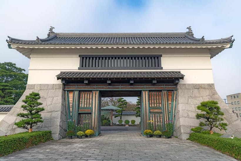 Tokyo: Pvt. Tour - Edo Castle & Imperial Palace East Gardens - Walking time, comfort, and the easiest way to plan your afternoon