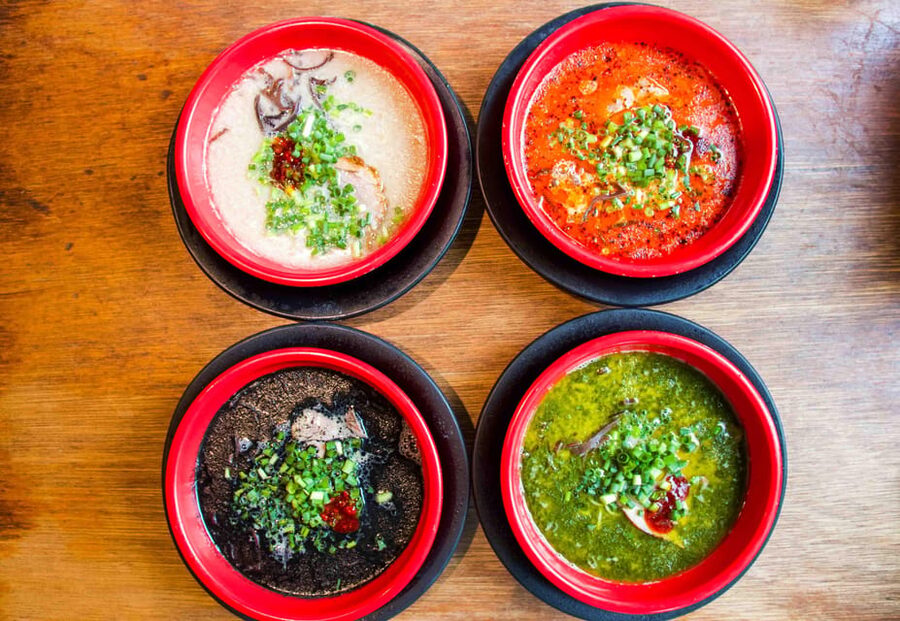 Tokyo: Ramen Tasting Tour with 6 Mini Bowls of Ramen - Key reasons this tour works so well