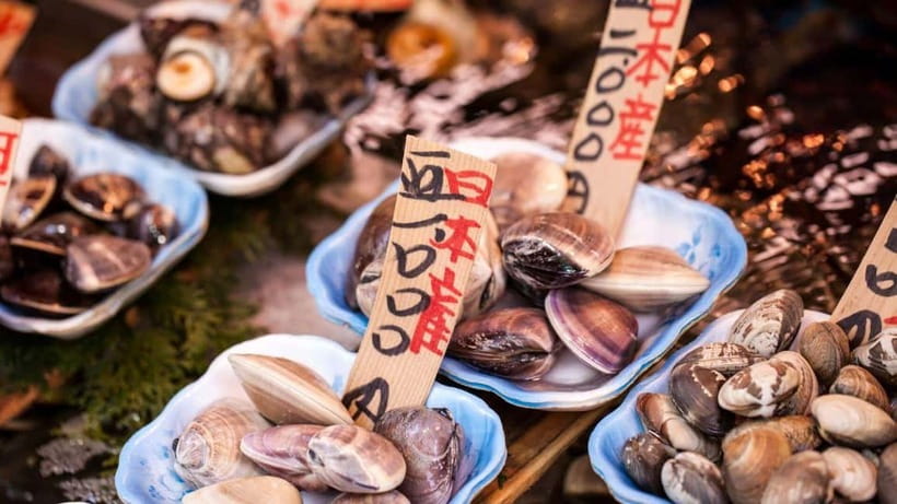 Tokyo’s Kitchen: Tsukiji Market Food & Culture Walk - Tsukiji Outer Market Food Walk: Sushi, Snacks, and Wagashi