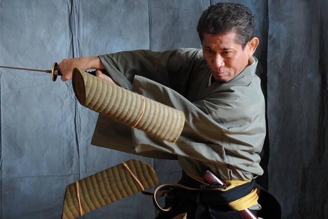 Tokyo:Samurai sword and archery class from a samurai descendant - Key things to know before you go