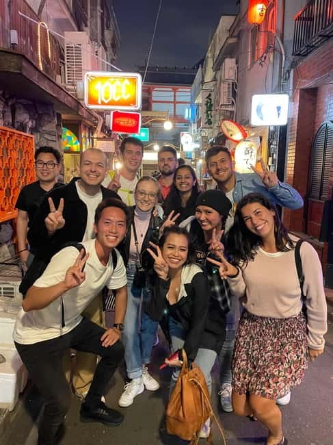 Tokyo: Shinjuku Bar and Izakaya Hopping Tour - Before You Go: WhatsApp, Cash, and the 10-Minute Rule