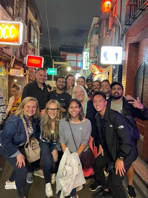 Tokyo: Shinjuku Bar and Izakaya Hopping Tour - Stop One: Getting Oriented in Shinjuku After Sunset