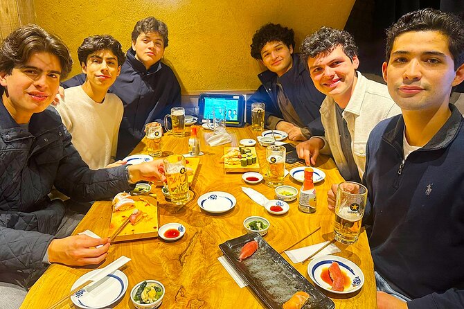 Tokyo: Shinjuku Bar Hopping & Night Walking Tour - Night walking logistics in Shinjuku: how to make it easy on yourself