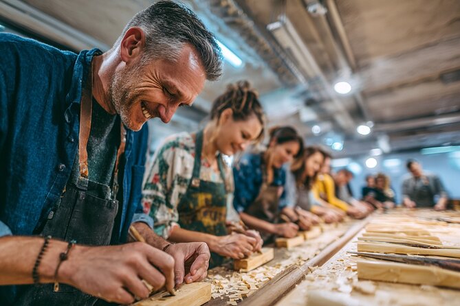 Tokyo Shinjuku Chopsticks Making Class - Key moments that make this class worth your hour