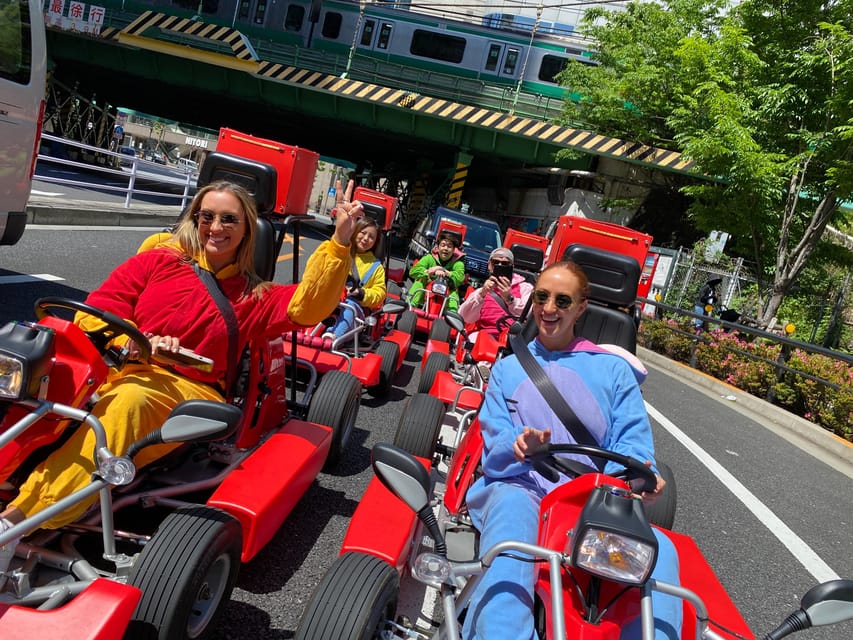 Tokyo: Street Kart Experience in Shibuya - How the photography works when your phone stays off