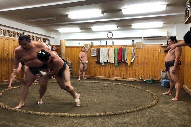 Tokyo Sumo Morning Training/ Sumo Practice with Wrestlers - Shoes, Clothing, and What to Wear for a Sumo Morning