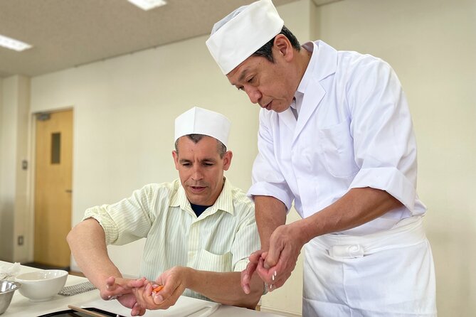 Tokyo Sushi Making Class in Tsukiji with Professional Chef - The fish disassembly demo, knives, and what you’ll notice right away
