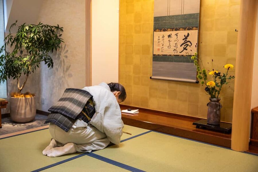 Tokyo: Tea Ceremony Experience in Asakusa - Asakusa matcha in 1 hour: what makes this ceremony beginner-friendly