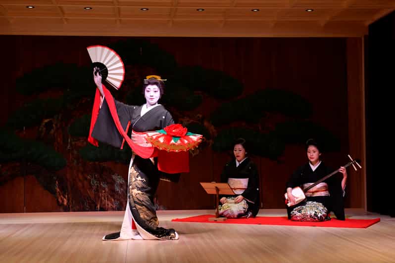 Tokyo: Traditional Japanese Performing Arts Show and Dinner - Key highlights worth caring about