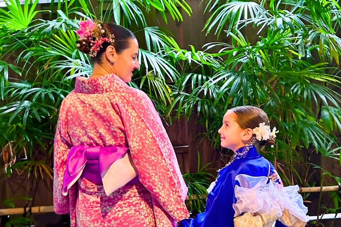 Tokyo: Winter Kimono Experience in Asakusa - Senso-ji Temple routes: gates, halls, and side spots