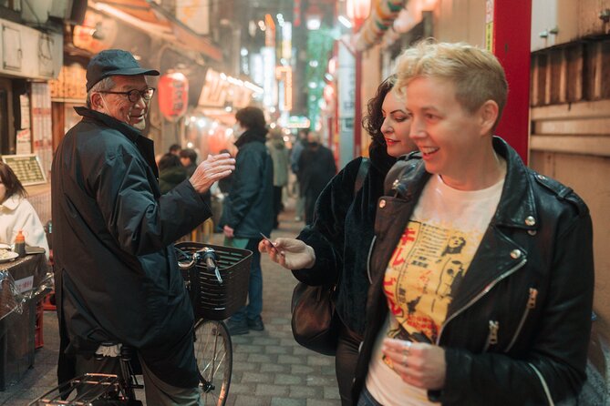 Tour with Pro Tokyo Photographer and take Edgy Unique Portraits - Meeting point in Shinjuku: how to start smoothly