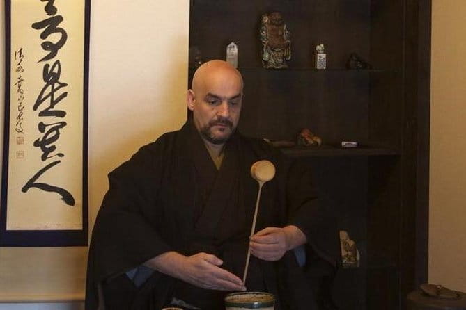 Traditional Japanese Music show & Experience Tour in Kyoto - Photo Time: Turning the Session Into a Real Memory