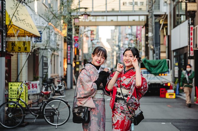 Travel Tokyo with Your Own Personal Photographer - Shinjuku Golden Gai: small alleys, strong mood, slower pace