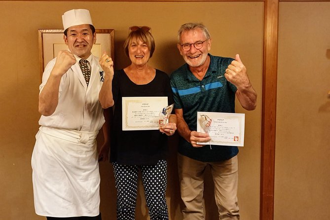 Tsukiji Fish Market Guided Tour and Sushi Making with Pro Chef - Lunch Is Part of the Lesson: Dashi, Green Tea, and Wasabi