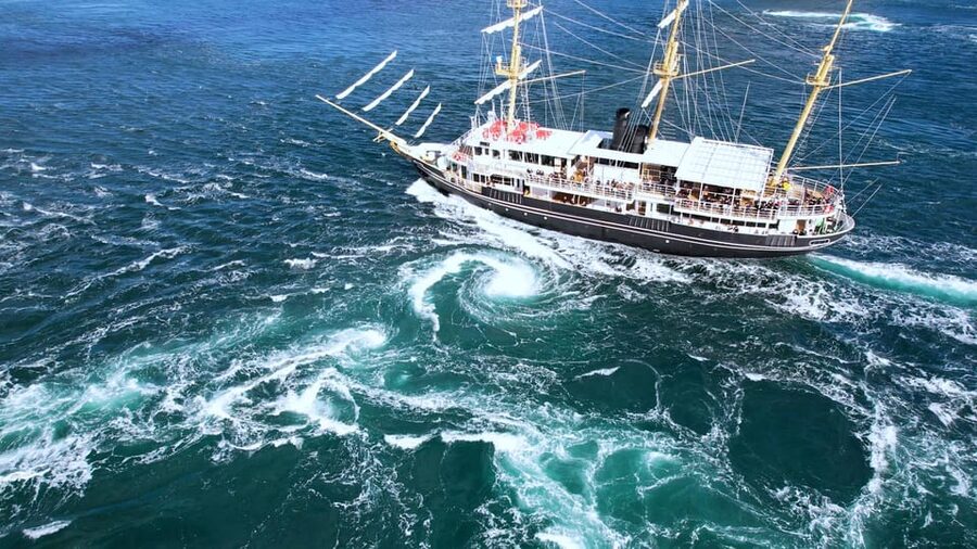 Uzushio Cruise - How the Uzushio Cruise Works From Fukura Port