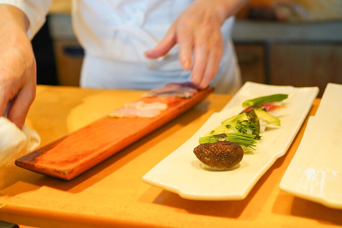 Vegan Friendly Sushi & Okonomiyaki Shibuya Night Foodie Tour - Key highlights to know before you go
