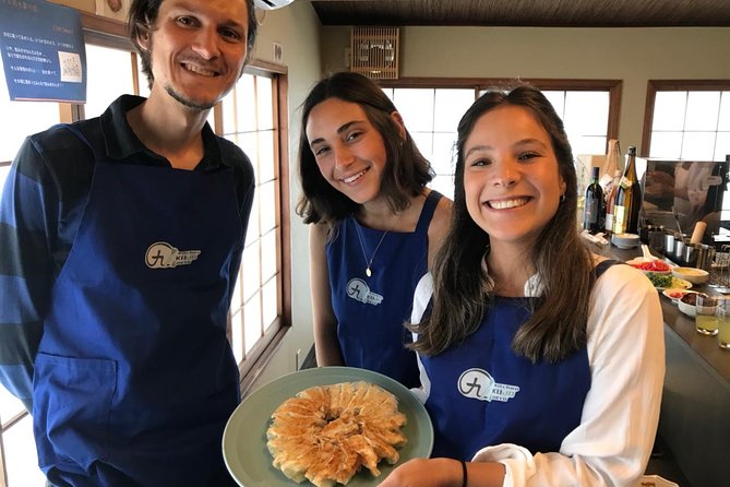 Vegan/Vegetarian Ramen and Gyoza by Bentoya cooking - Small-group coaching with friendly local instructors