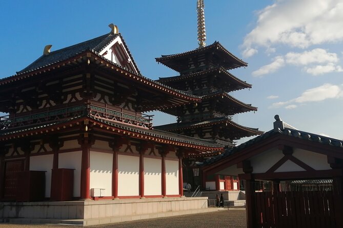 Walking Tour of Osaka's 5 Must-See Sights, with Ramen for Lunch - Meeting point and what the 7-hour day actually feels like