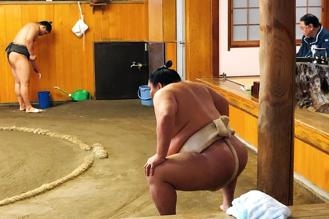 Watch Sumo Morning Practice at Stable in Tokyo - Ryogoku Kokugikan, Meeting Point Reality, and Getting There Without Stress