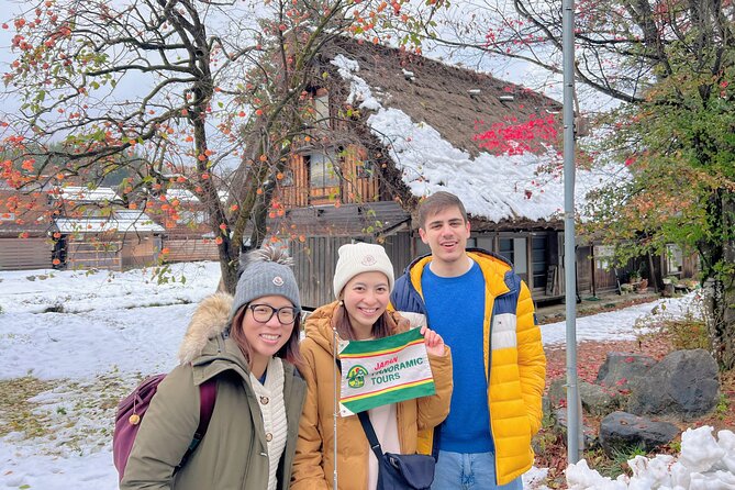 World Heritage Shirakawa-go Perfect Guided Tour from Kanazawa - Ogimachi Castle observation deck: 20 minutes for the wow view