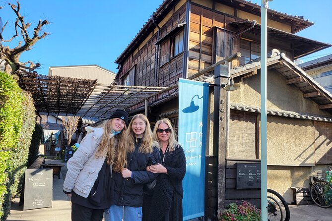 Yanaka Walking Tour: Historic and Traditional District of Tokyo - Entering Yanaka District: Edo-Era Streets Without the Theme Park Feel